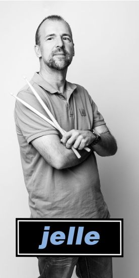 Retroasis - Oasis tribute band