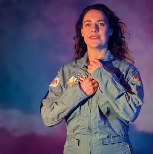 Judy Lijdsman - You're too cute to be an astronaut