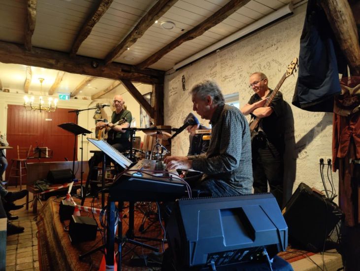 Stanza speelt Niet Omdat het Moet…