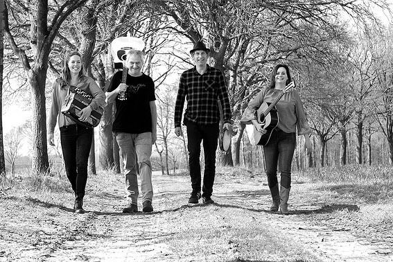 Muziekcafé met Roots ‘n Rumble