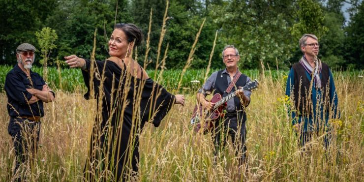 Muziekcafé met Mrs. P Rules!