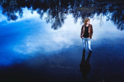 Muziekcafé met Katie Too