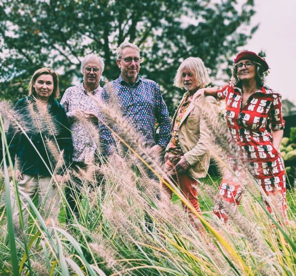 Muziekcafé met BEEZ