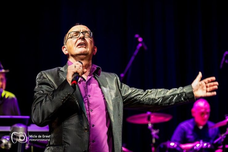 Stiekem Gesjanst (Avond van de Nederpop